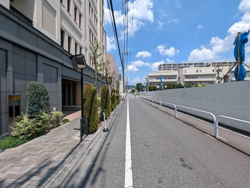 シティハウス志村三丁目ザ・レジデンス　前面道路
